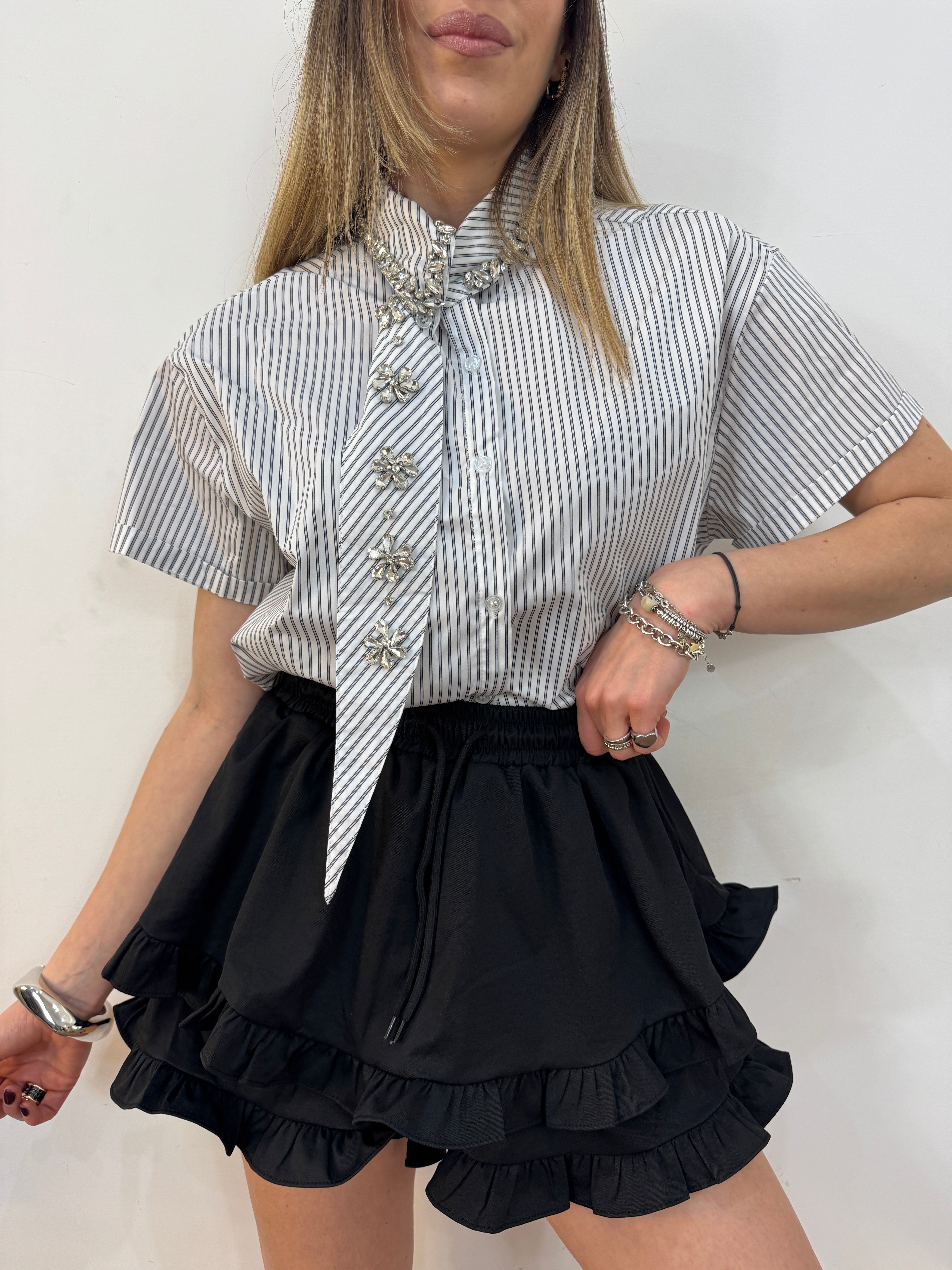 Pantaloncino fru fru
