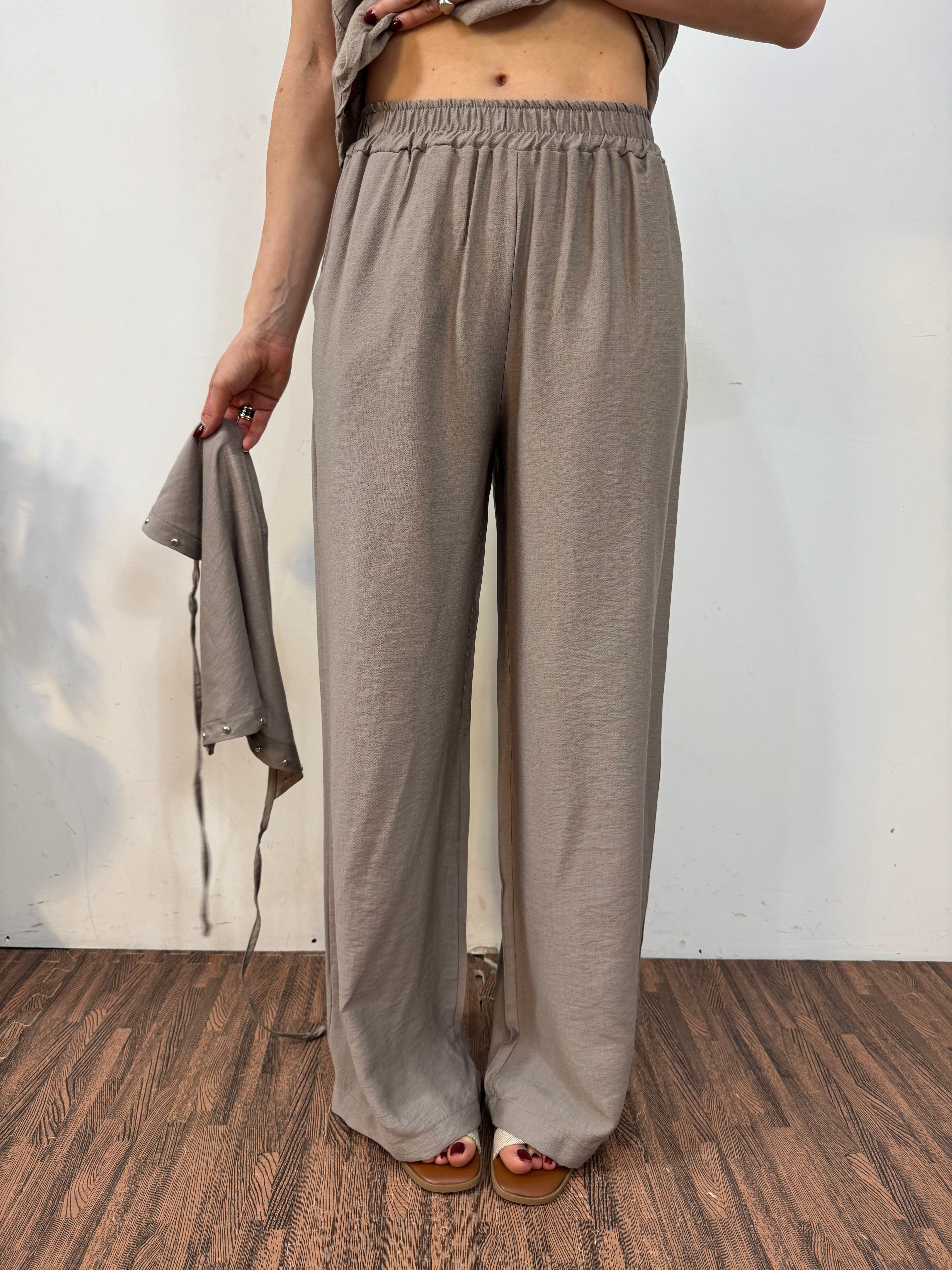 Pantalone borchie