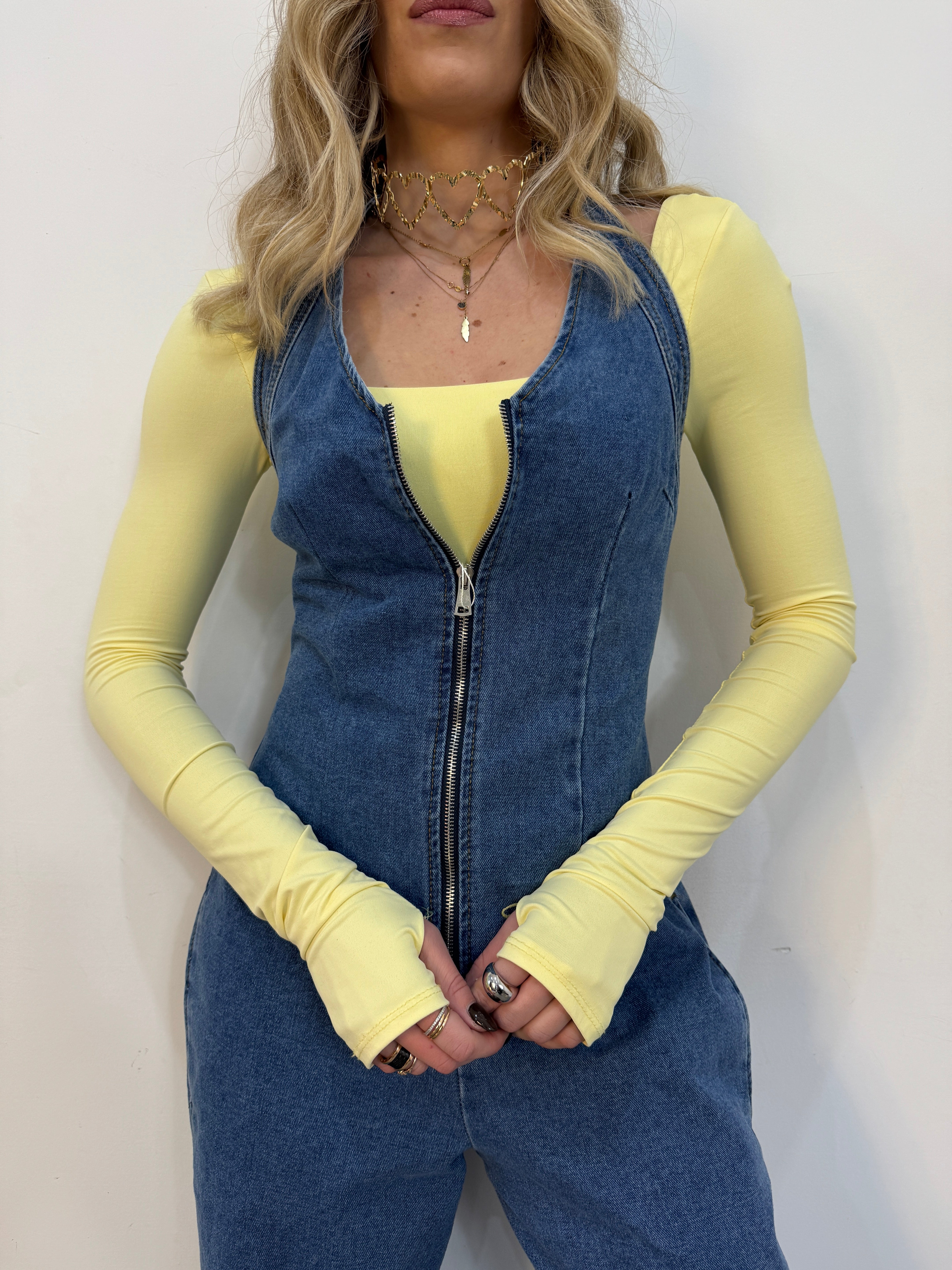 Tuta denim con zip
