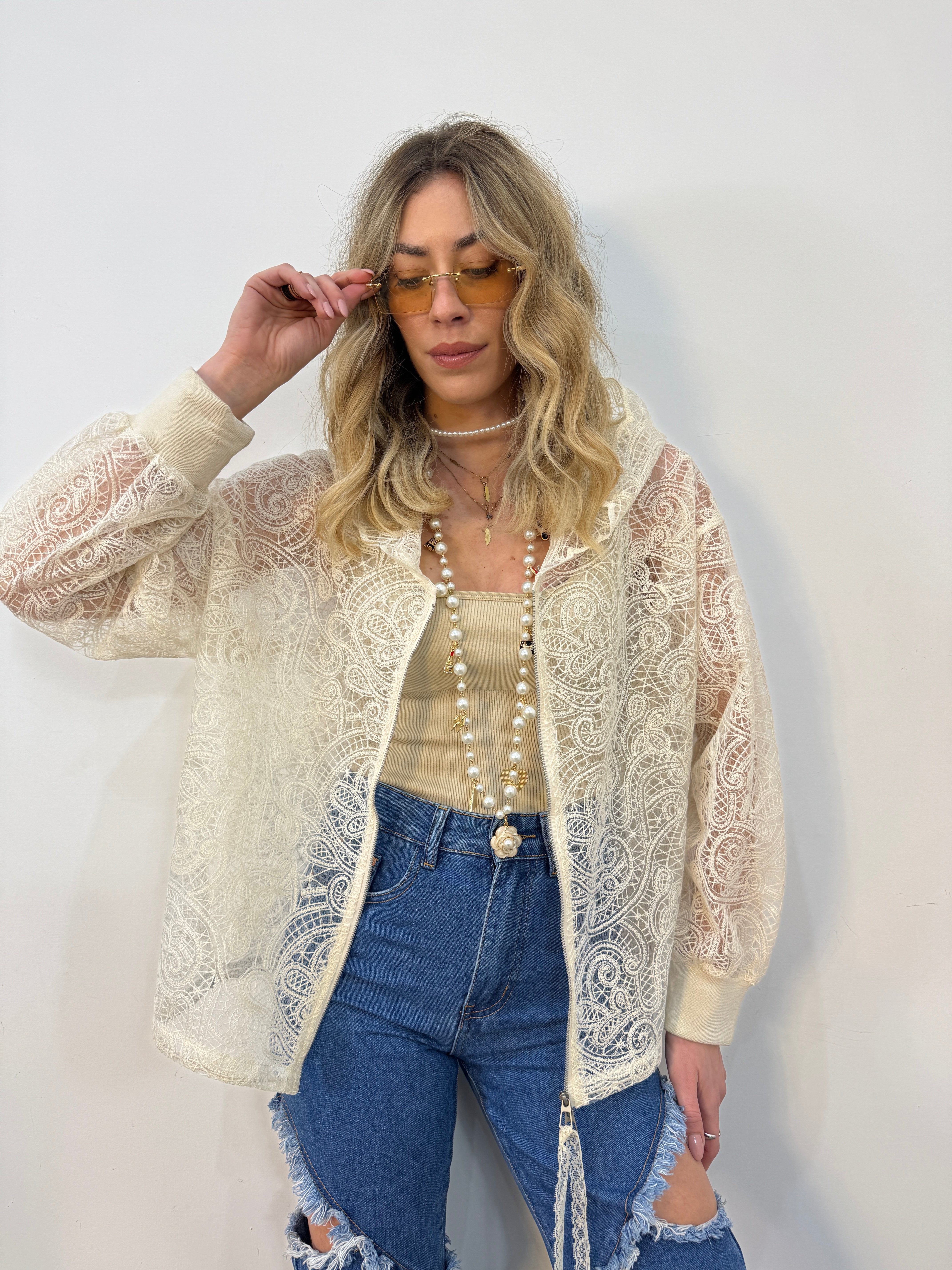 Bomber macrame