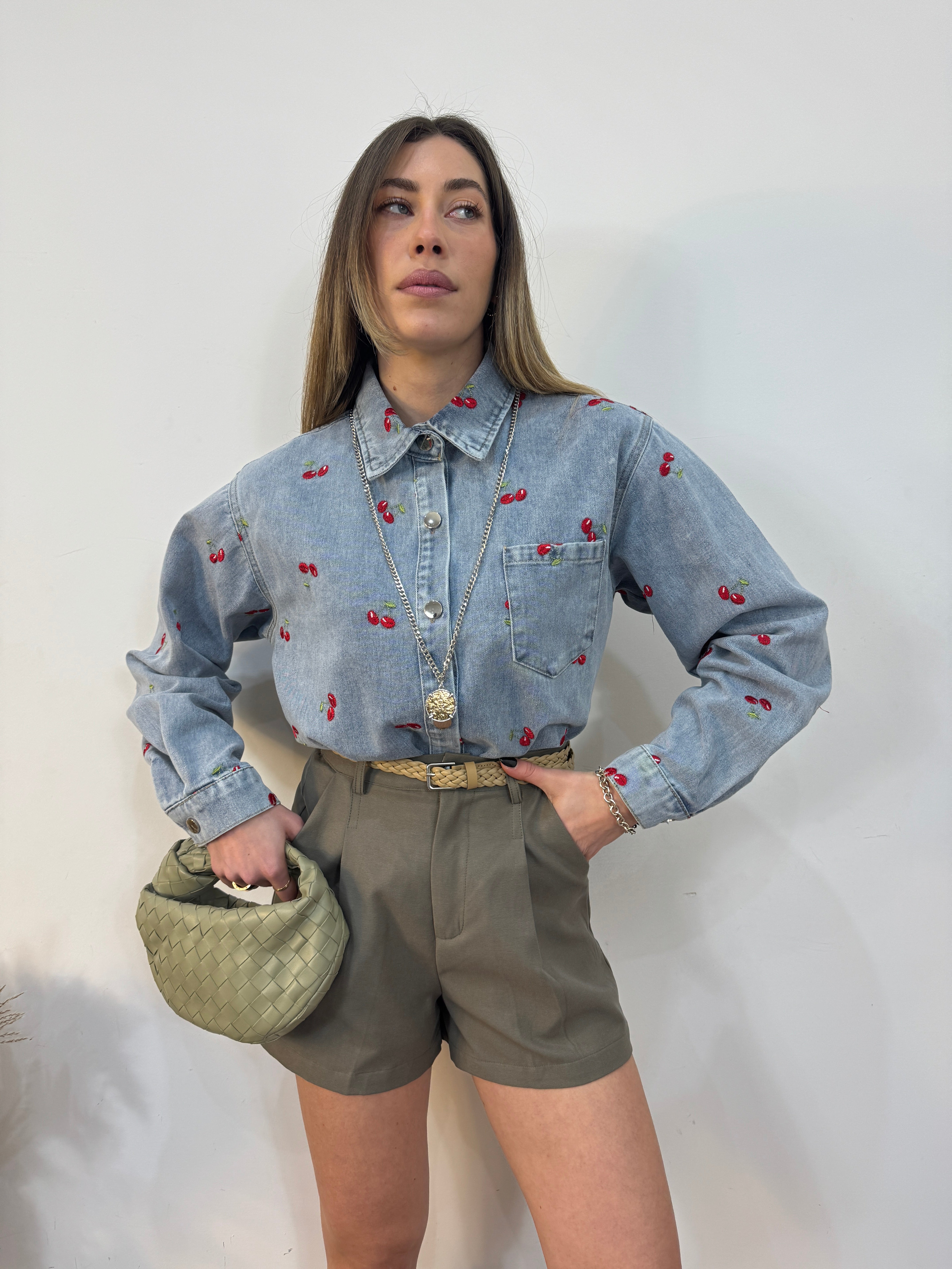 Camicia denim ciliegina
