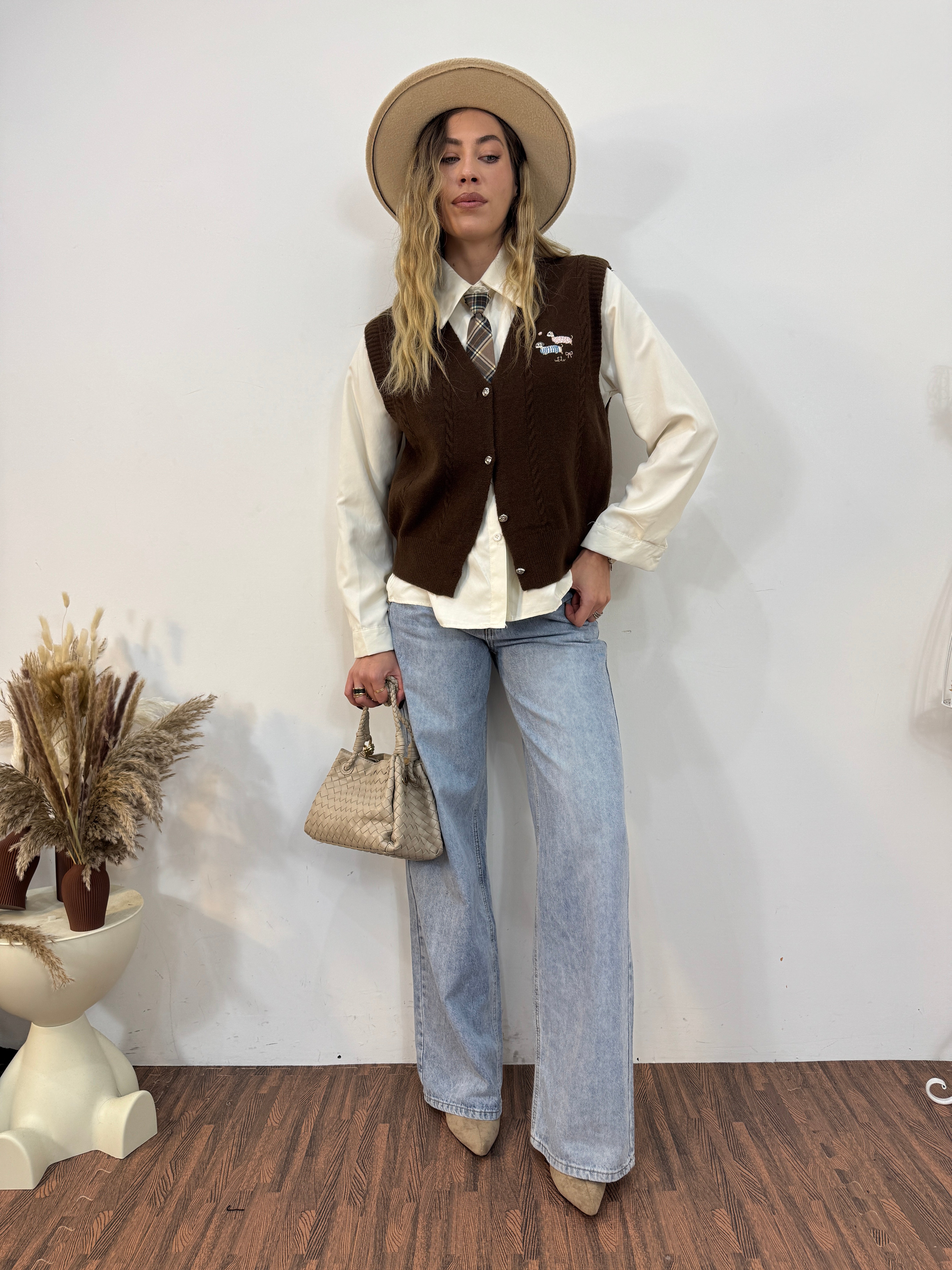 Gilet&camicia con cravattino
