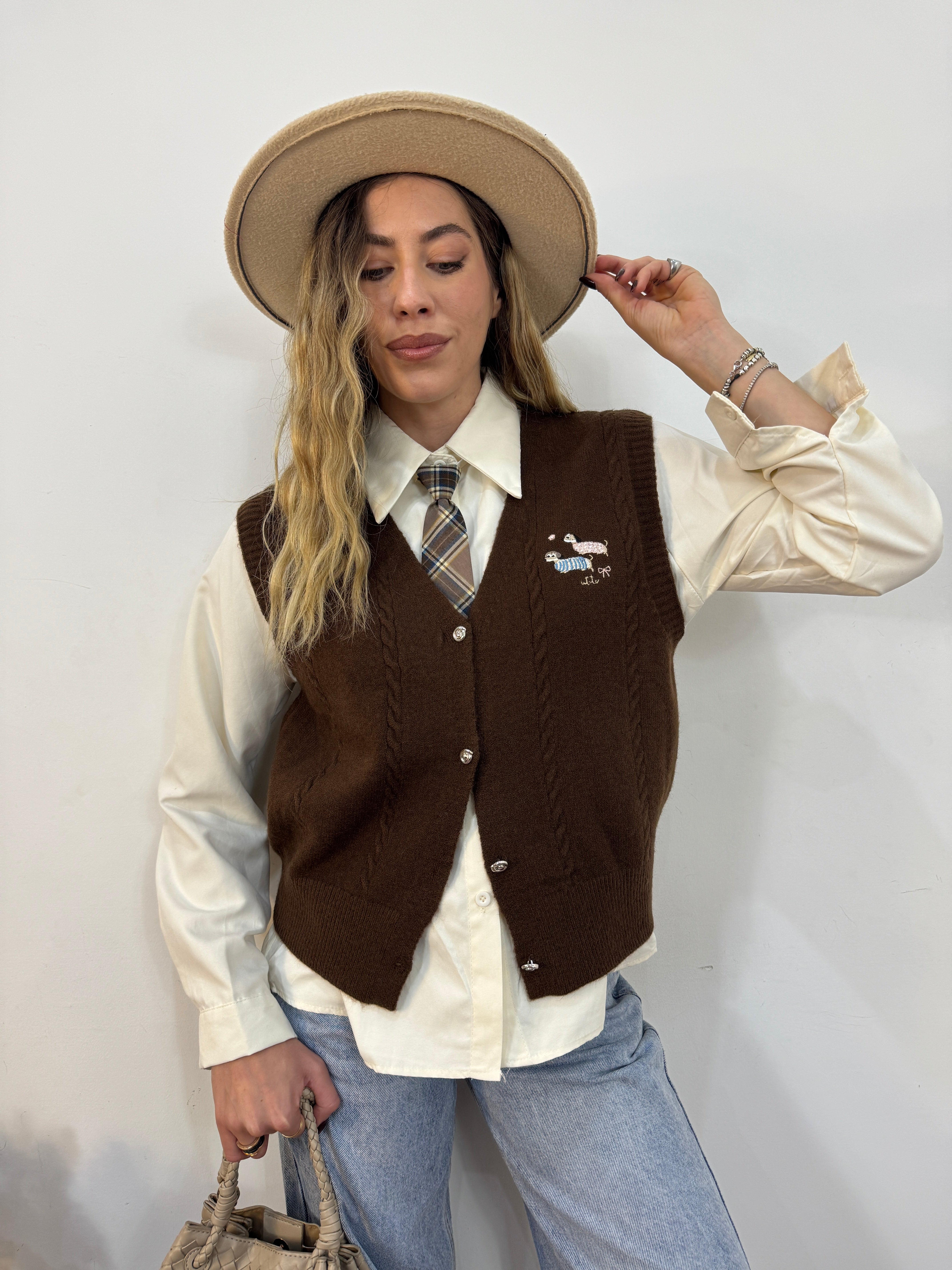 Gilet&camicia con cravattino