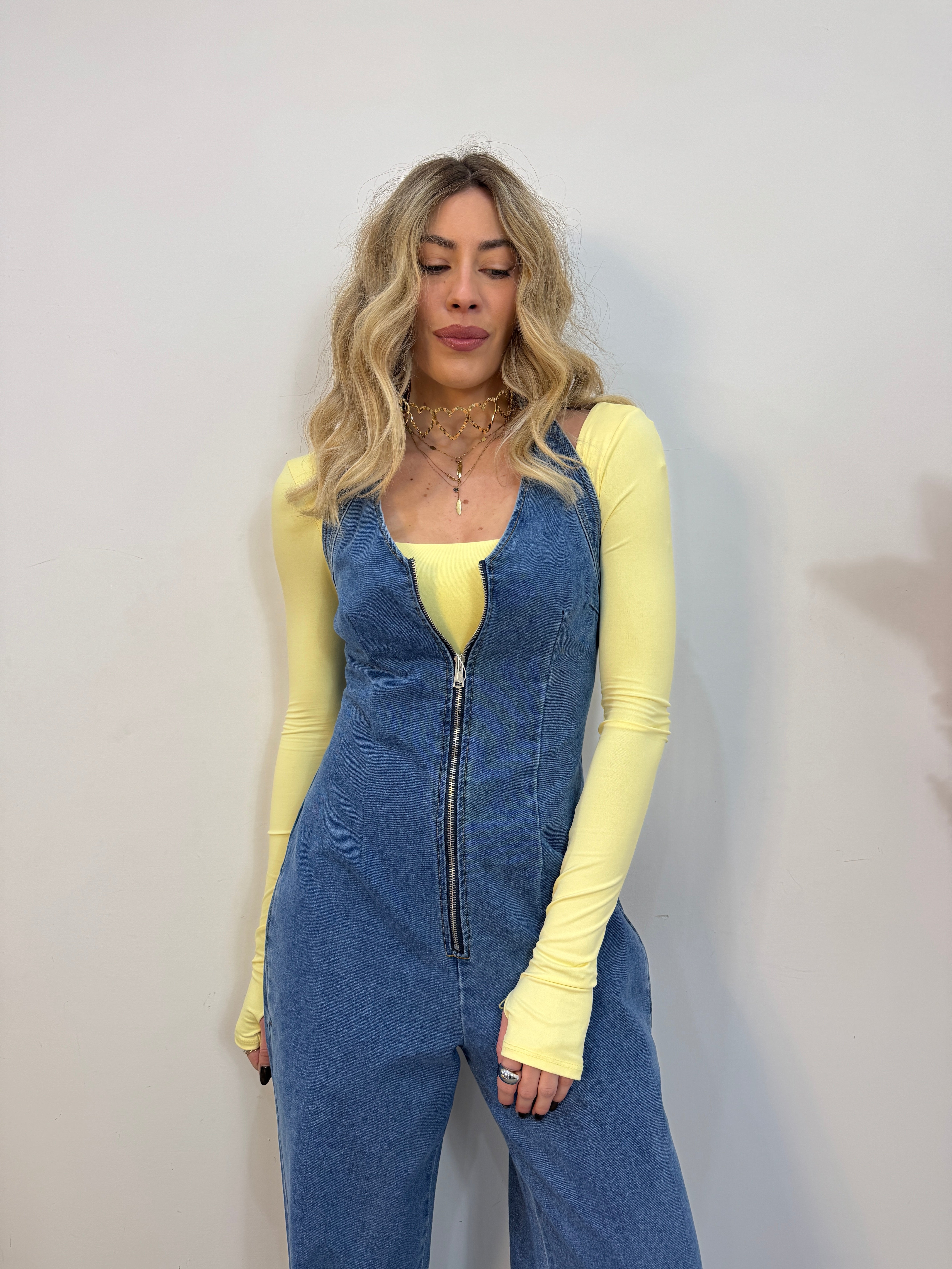 Tuta denim con zip