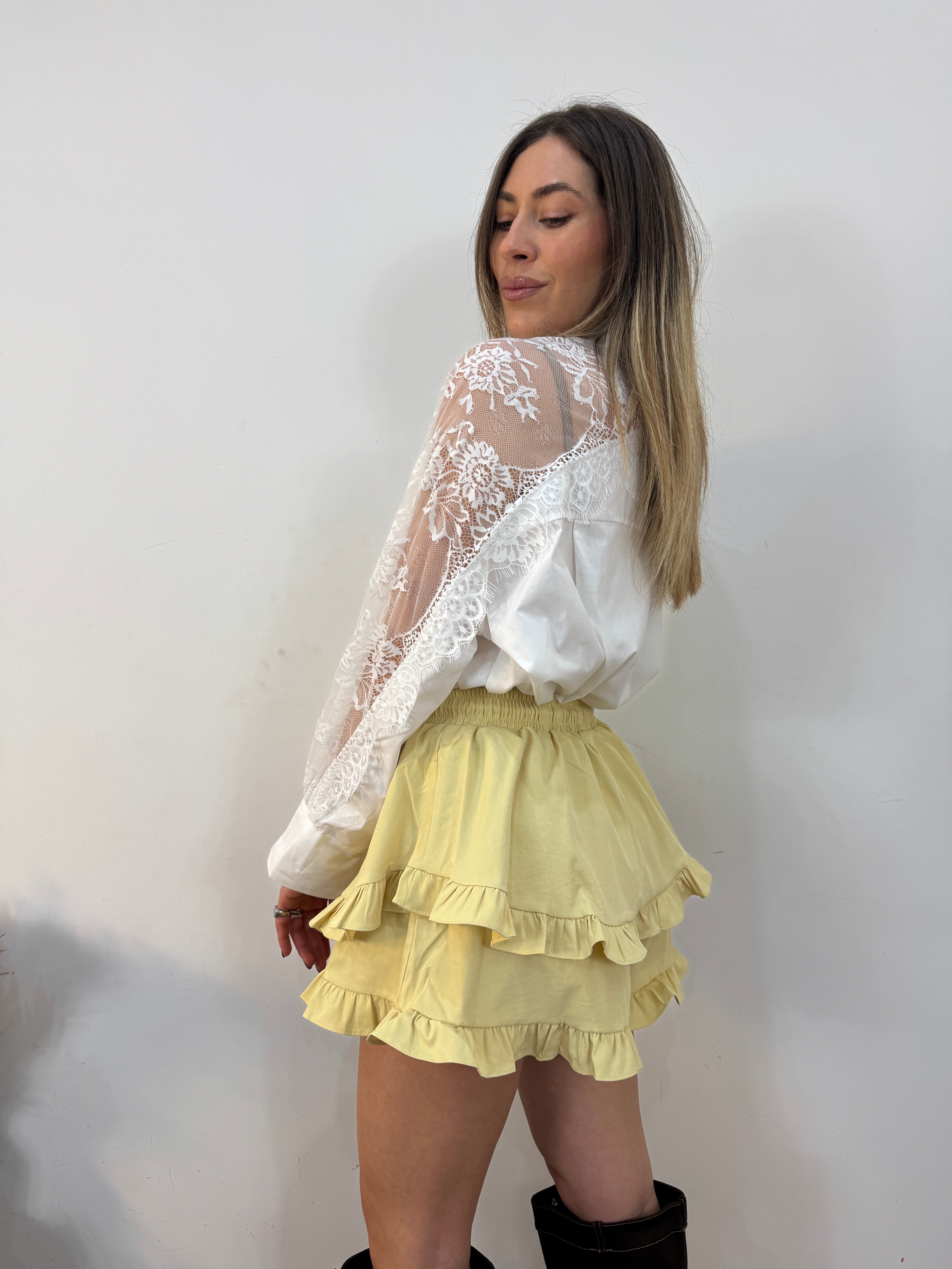 Pantaloncino fru fru