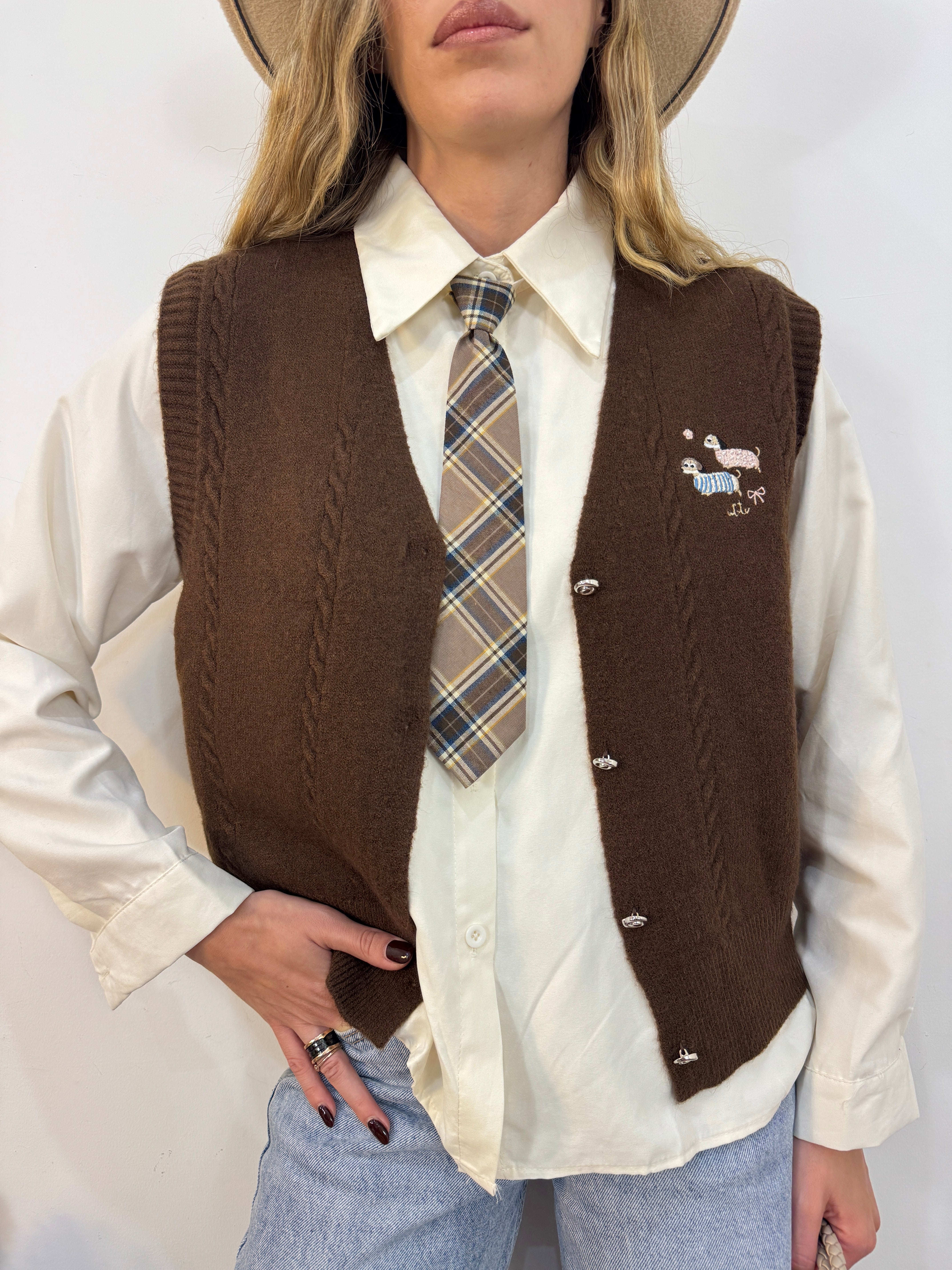 Gilet&camicia con cravattino