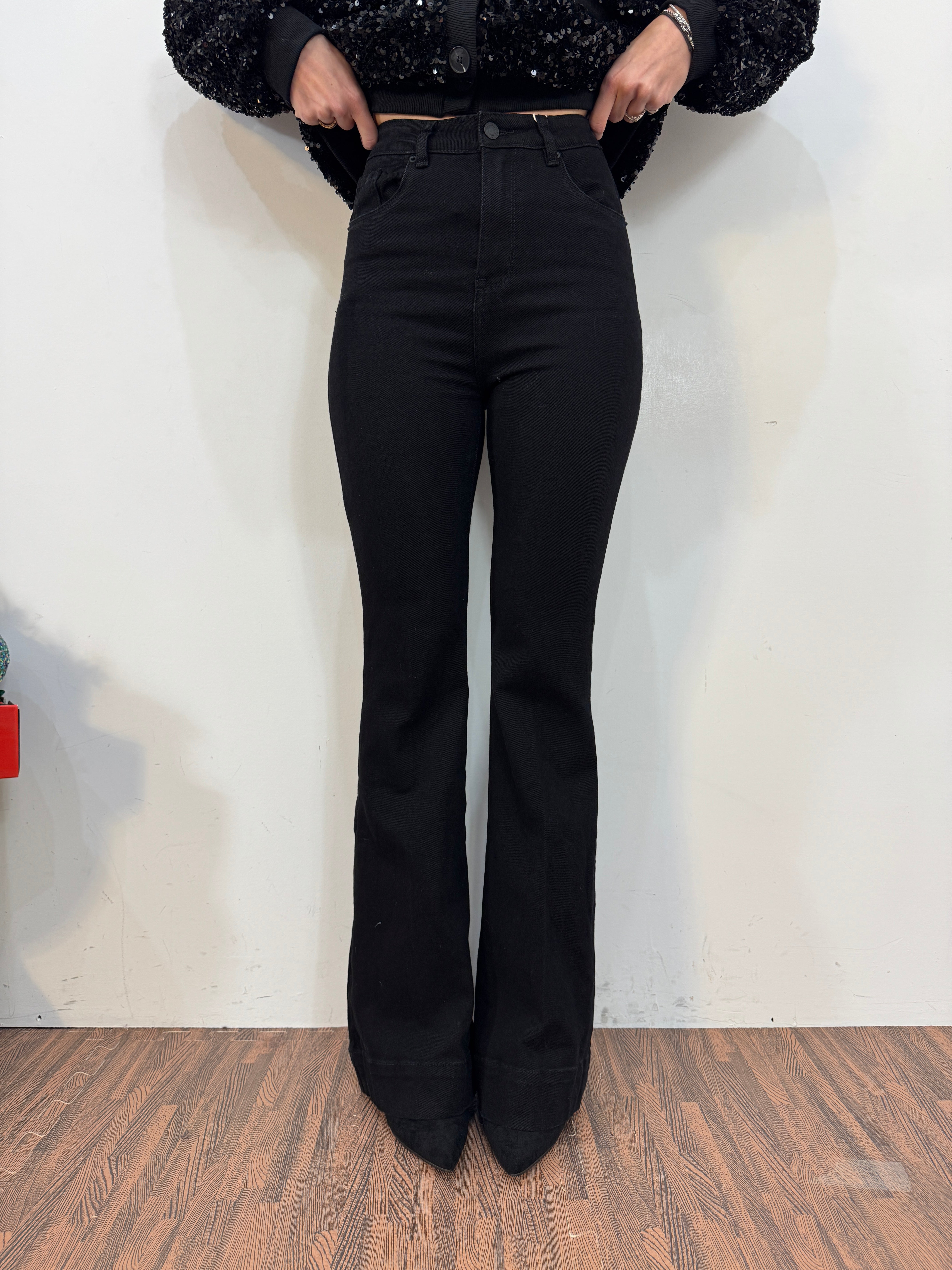 Jeans da sogno a zampa black