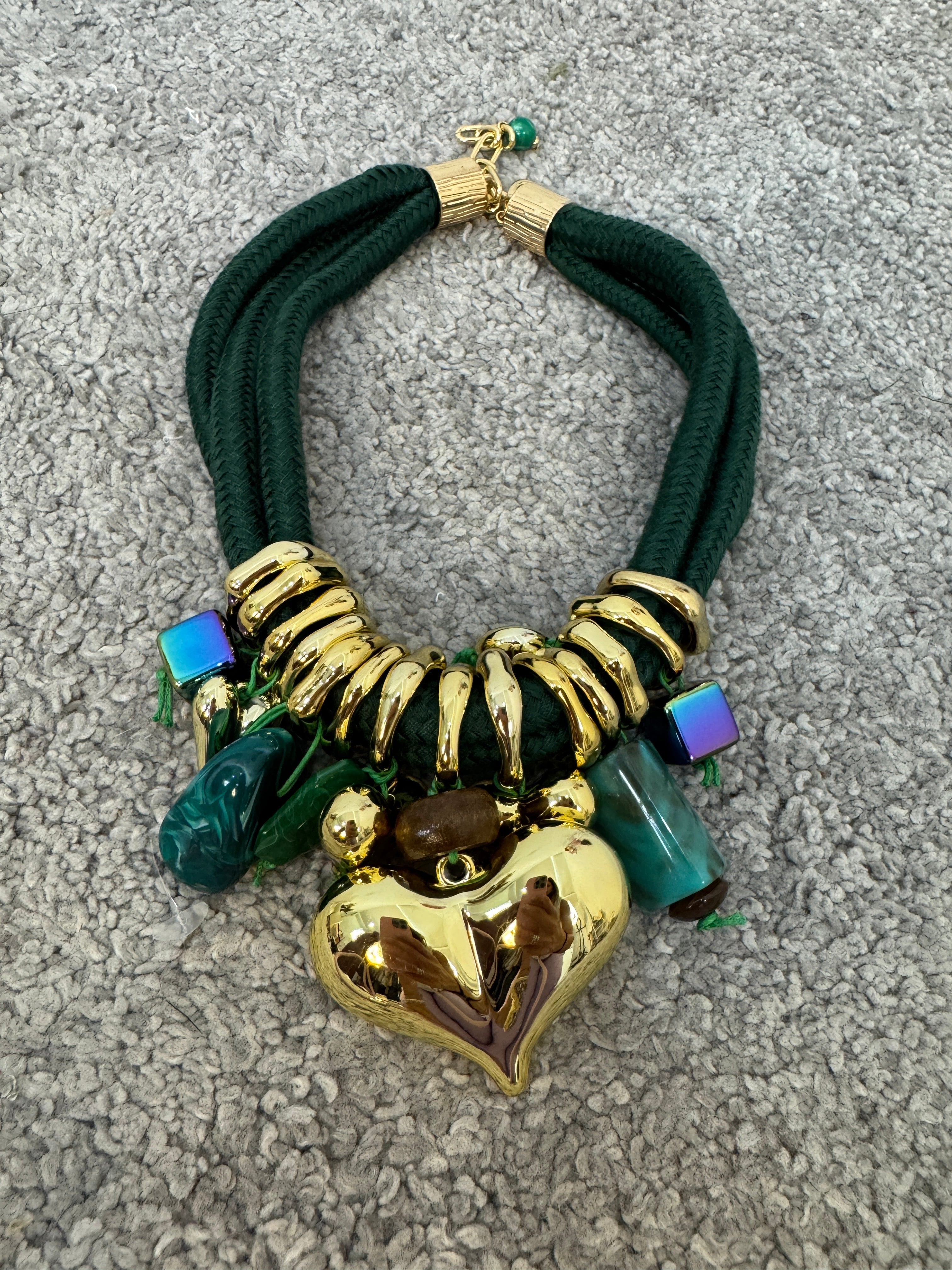 Collana Titanic verde
