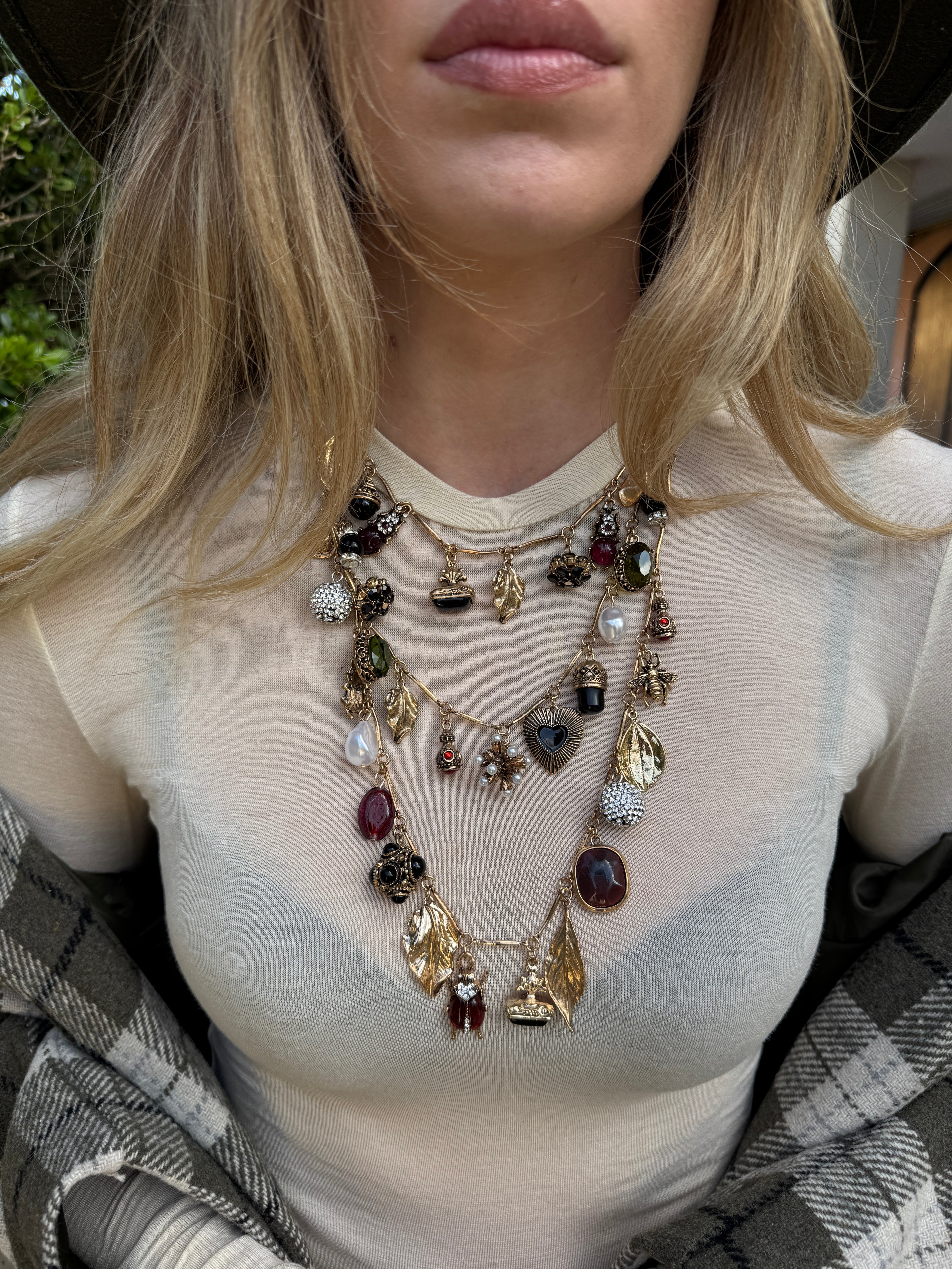 Collana october tris