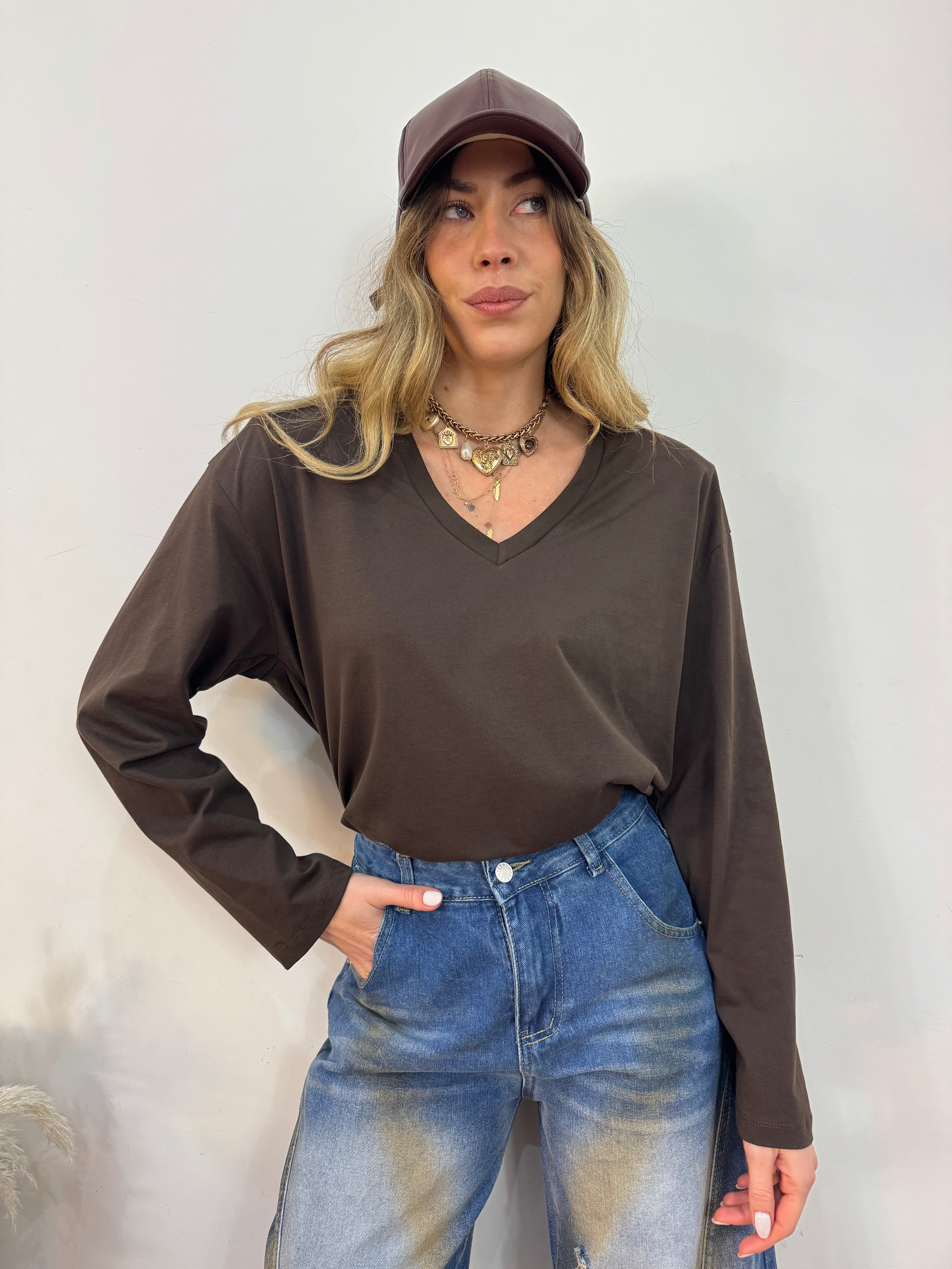 Maglia Spalline scollo “V”