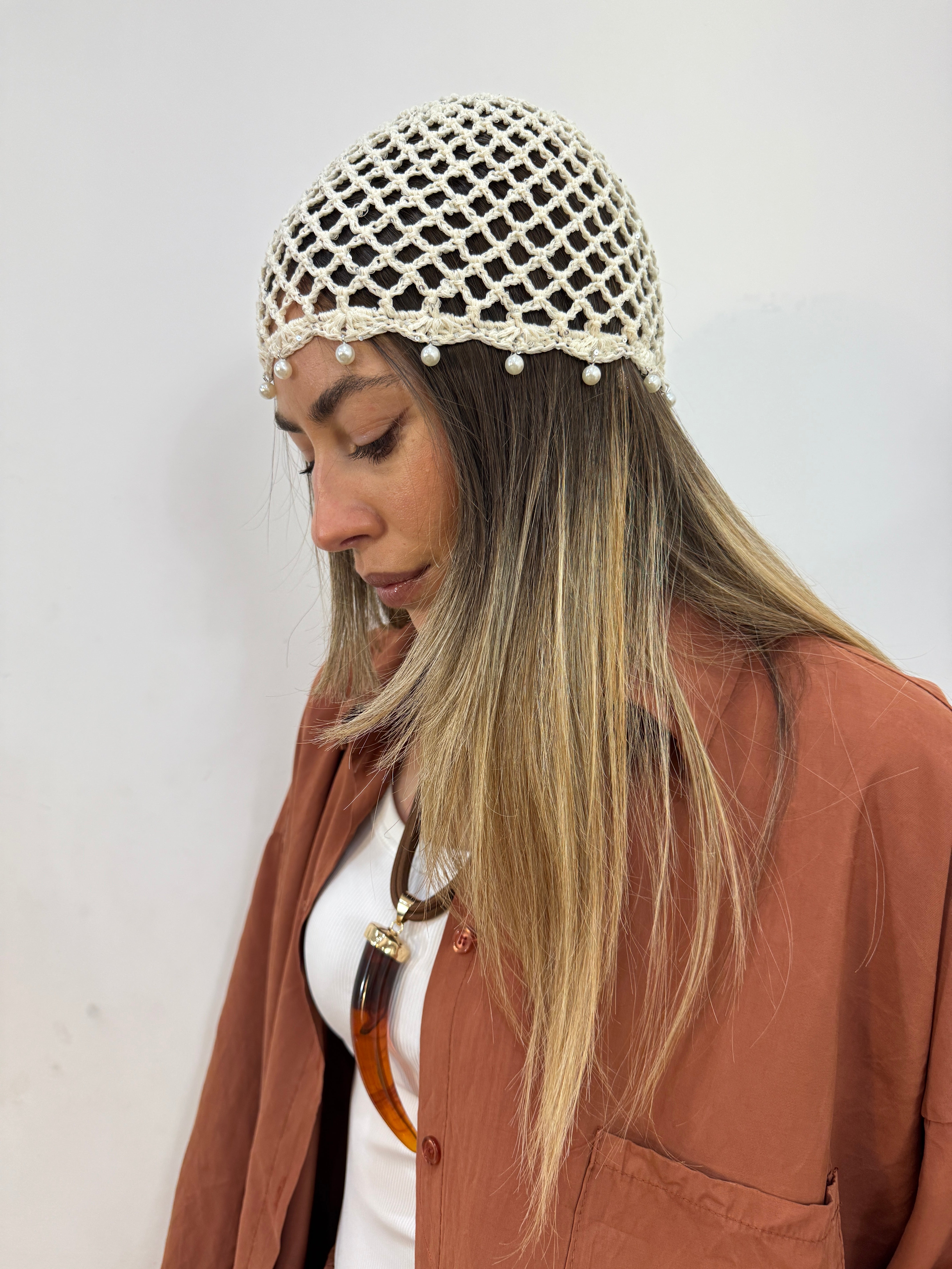 Cuffia perline macramé