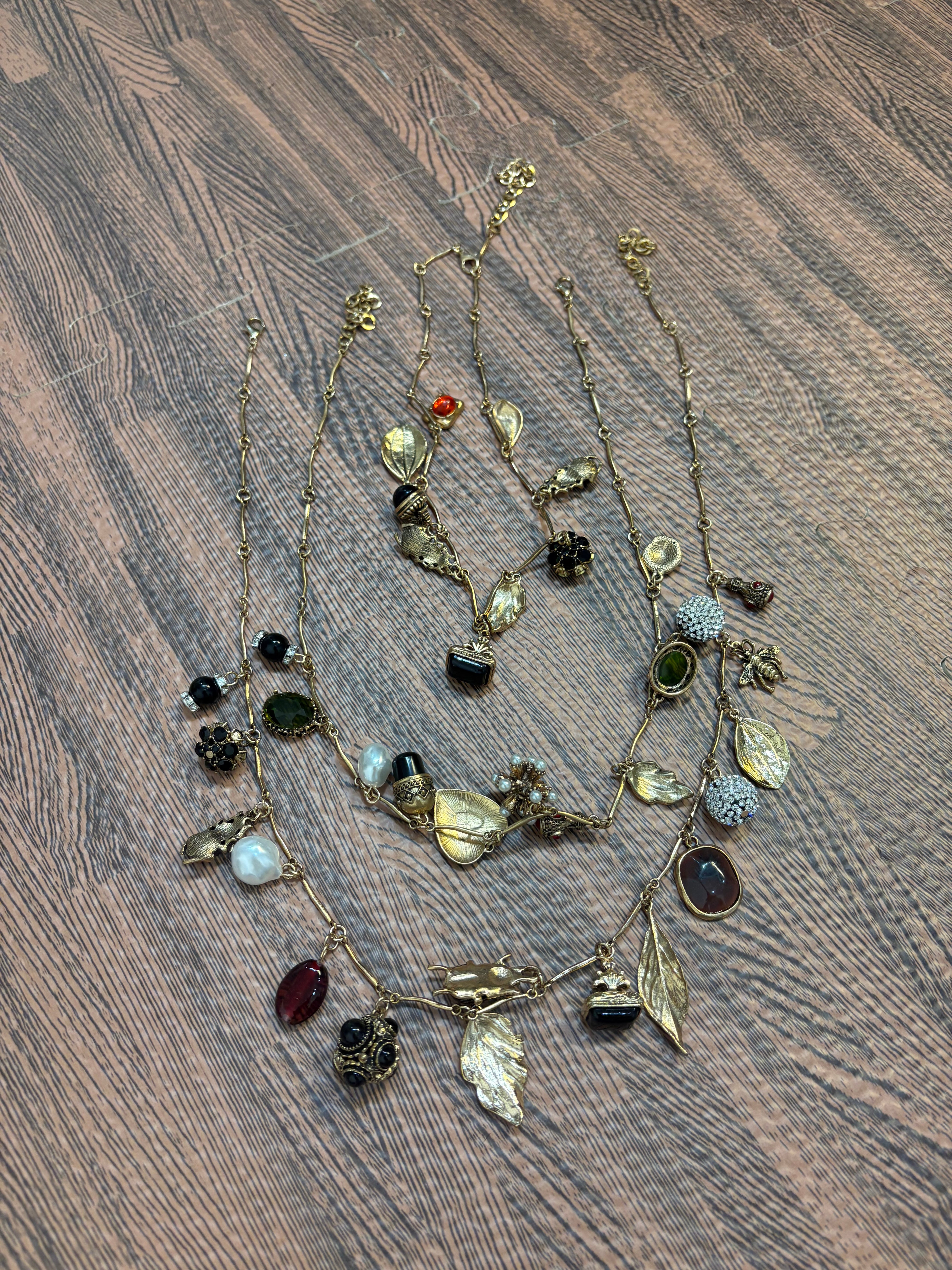 Collana october tris