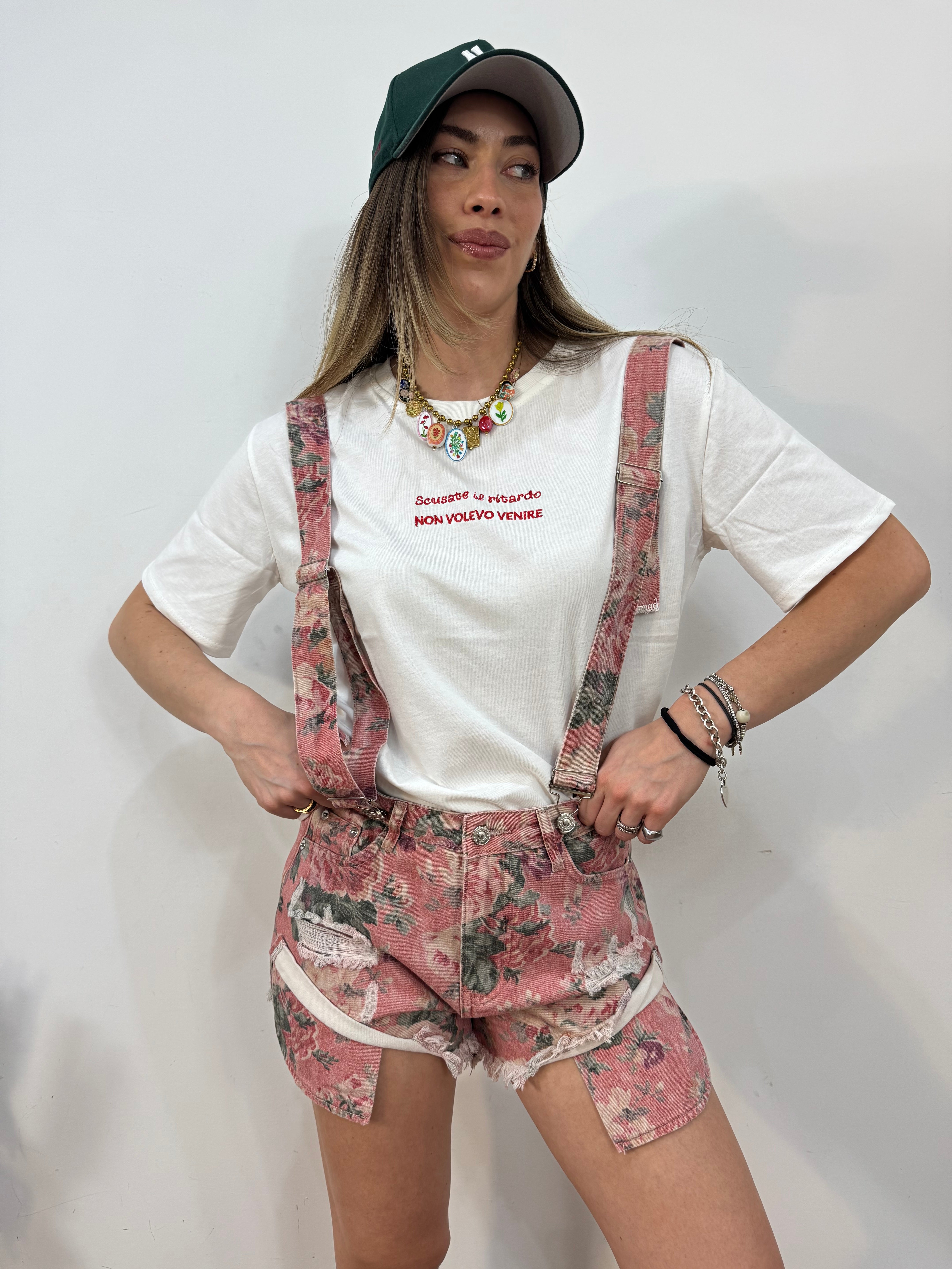 Pantaloncino con bretelle Pink