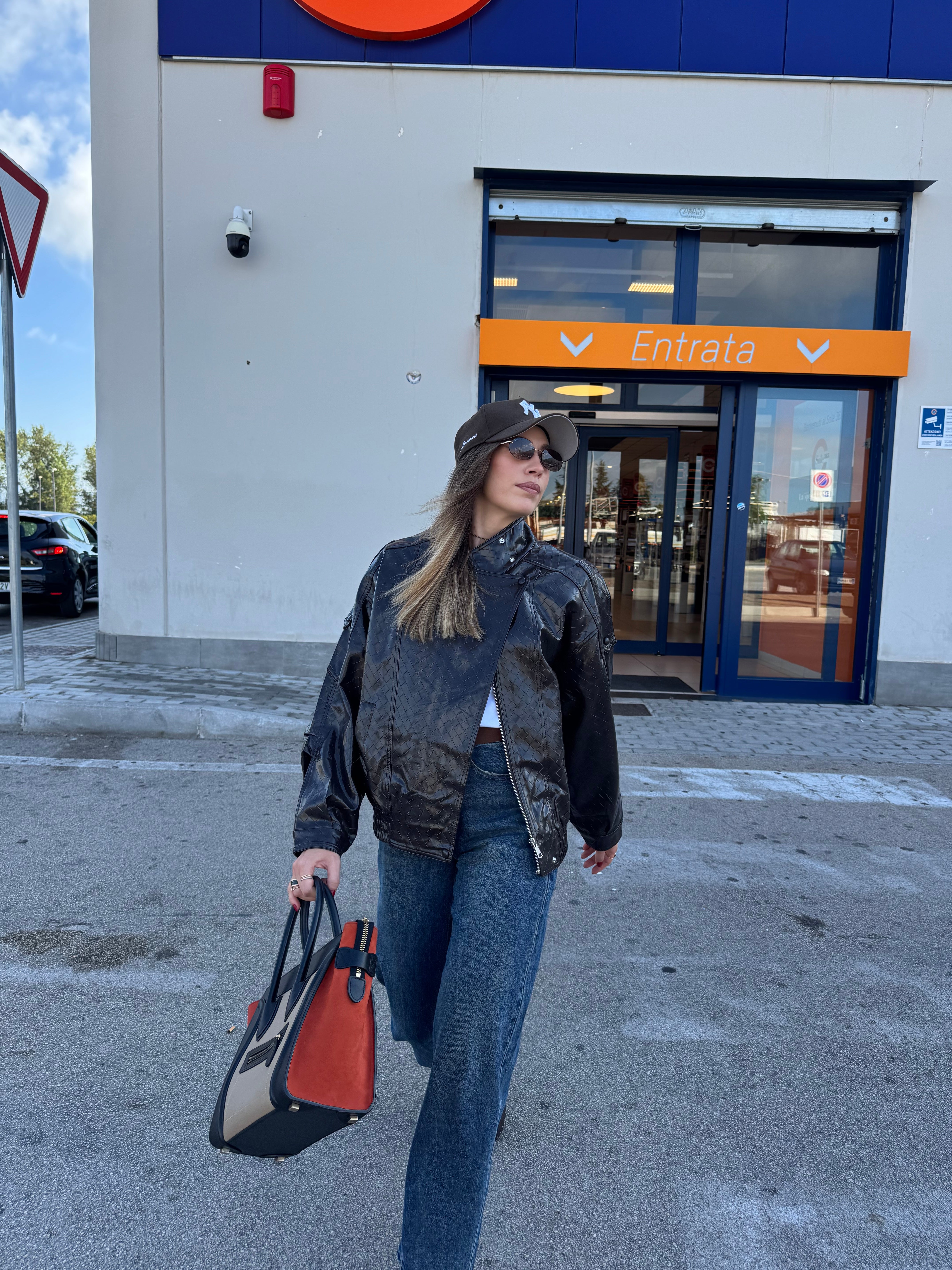Bomber vernice marrone