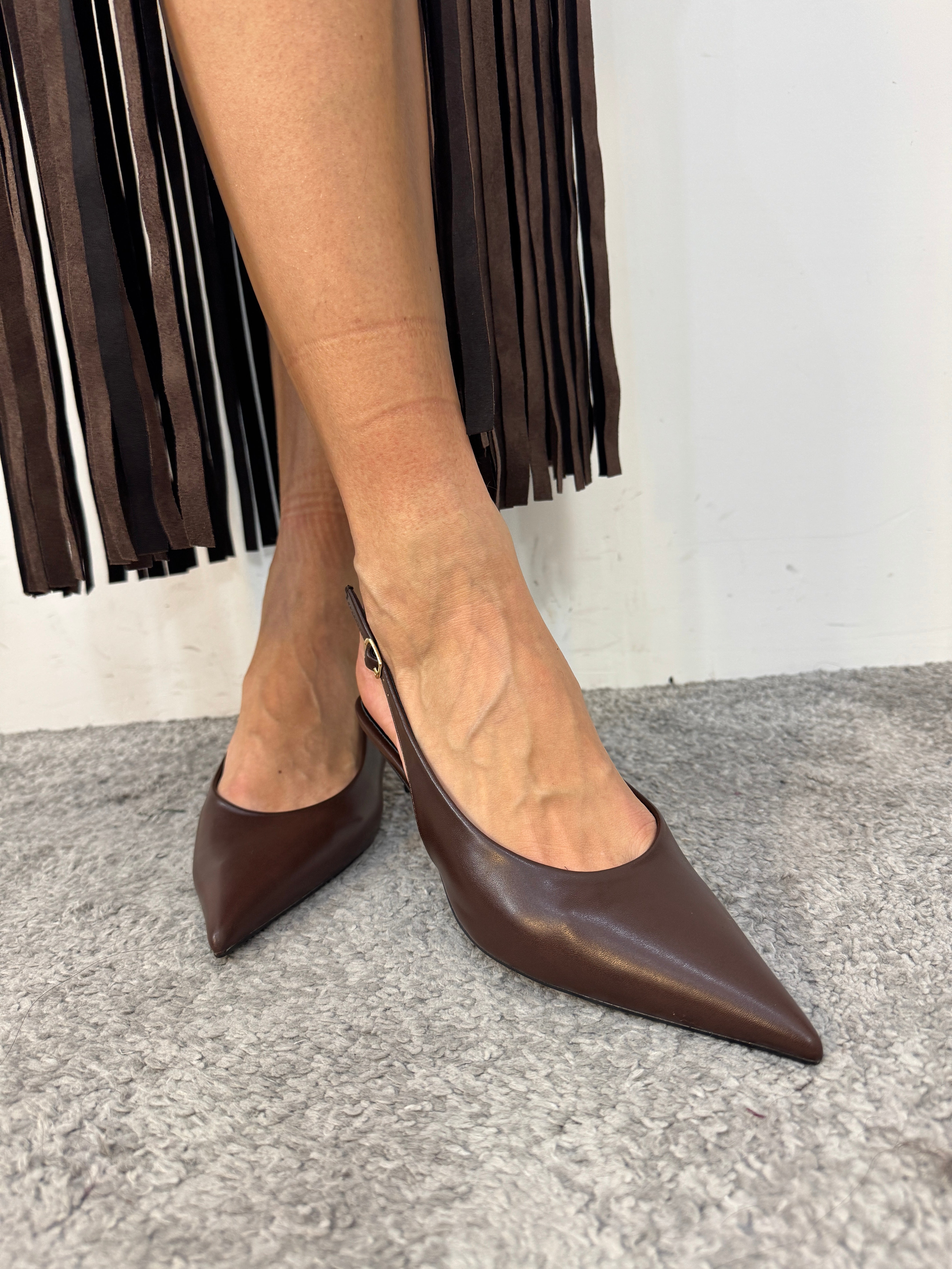 Slingback biscuit